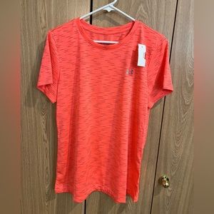 Bright orange Under Armour Shirt - size L